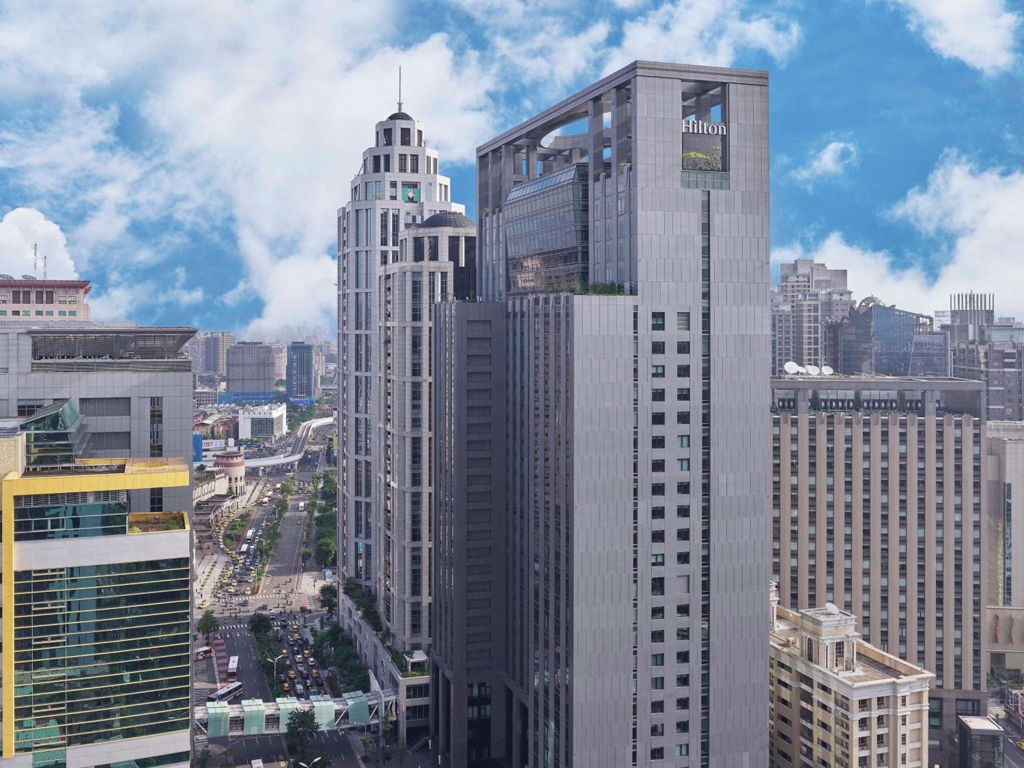فندق هيلتون تايبي سينبان New Taipei City المظهر الخارجي الصورة